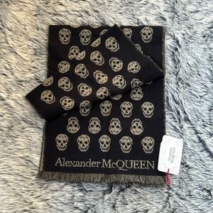 Alexander McQueen reversible skull scarf *new with tags*